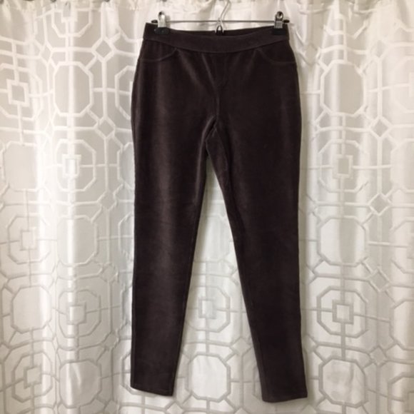 JUNE & DAISY Cocoa Brown Stretch Corduroy Jeggings - Picture 1 of 2